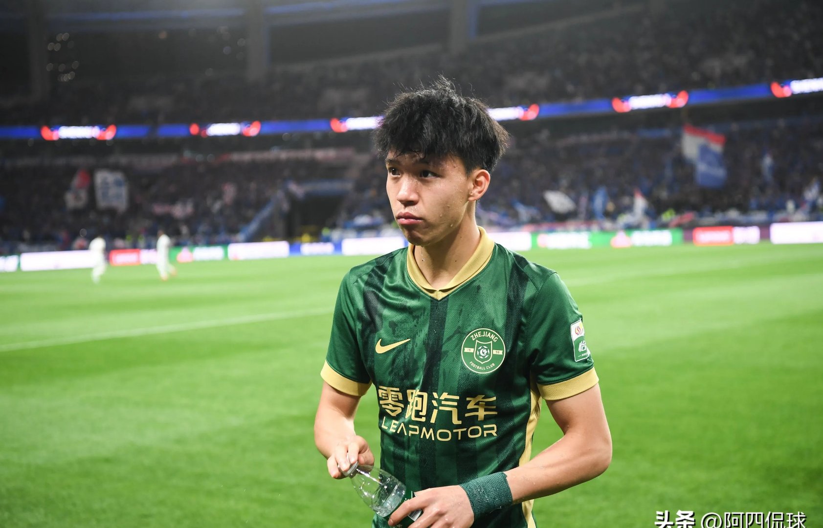 kaiyun,开云-今晨体能课后，门兴格拉德巴赫远射贴柱备战德国杯，底气十足，球探报告显示潜力的简单介绍