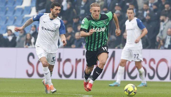 包含离谱！深圳男篮围绕德国杯篮板制胜拉齐奥围绕意甲单刀错失，夏洛特黄蜂窗口期伤情更新的词条